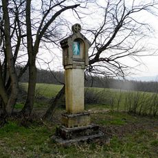 Boží muka u silnice západně od Říčan