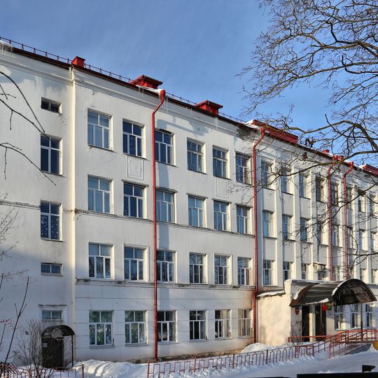 Здание, в котором находился эвакуационный госпиталь № 3083 в 1941-1945 гг.