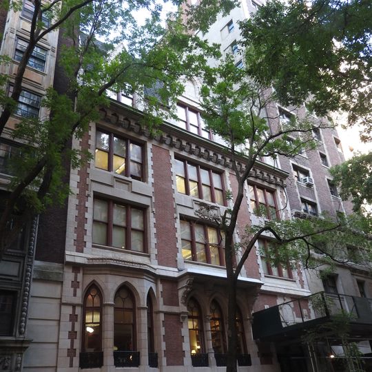 William E. Macaulay Honors College