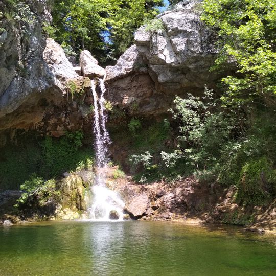 Drymona waterfalls