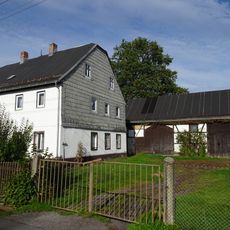 Wohnhaus mit Scheune Darwinstraße 6