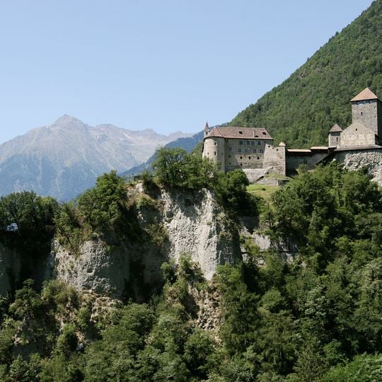 Tirol Castle