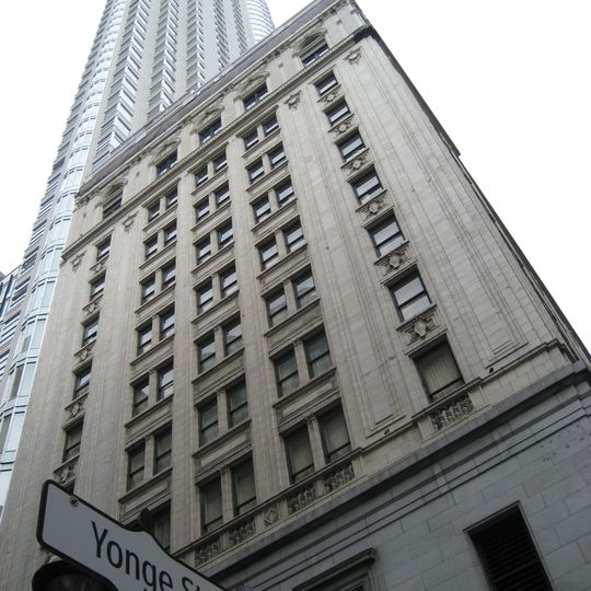 One King West Hotel & Residence