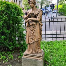 Statue