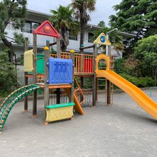 Yoyogi Nishihara Parkı