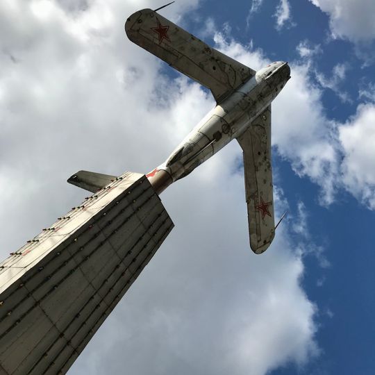 Monument to Aviators