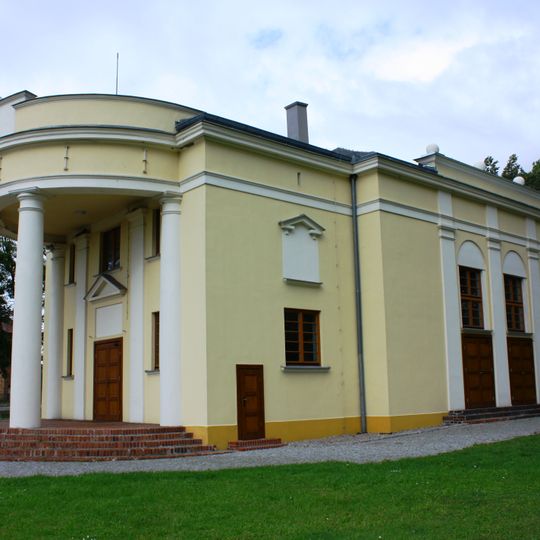 Folk house in Objezierze