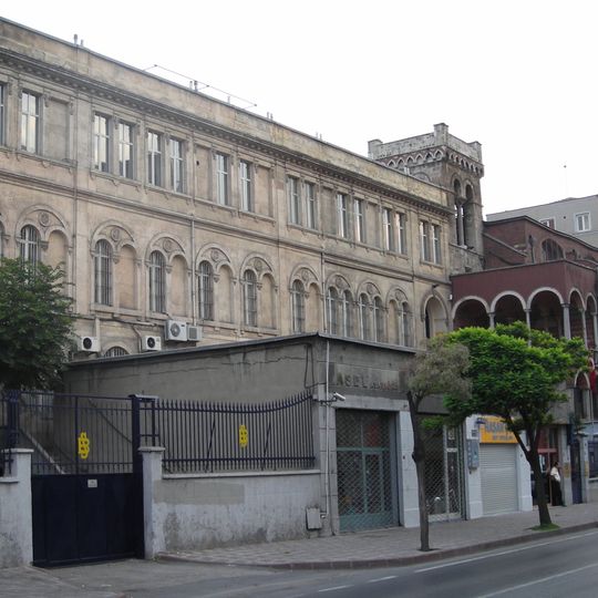 Lycée Saint-Benoît d'Istanbul