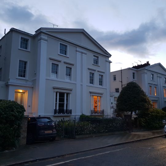 32-38, Stockwell Park Crescent Sw9