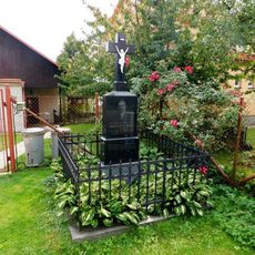 Kříž Františka Jiráka v Hněvkovicích