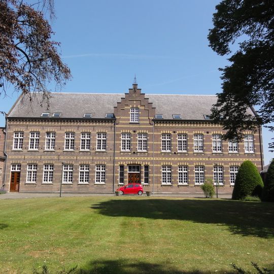 Abdij van Berne: voormalig gymnasium