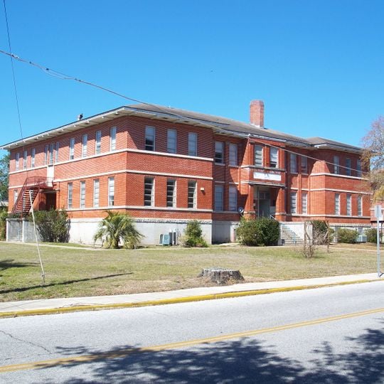 Lee School