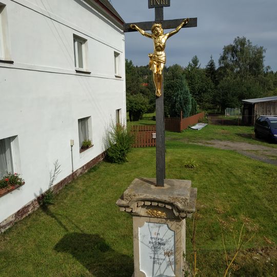 Kříž u domu 63 v Rybništi