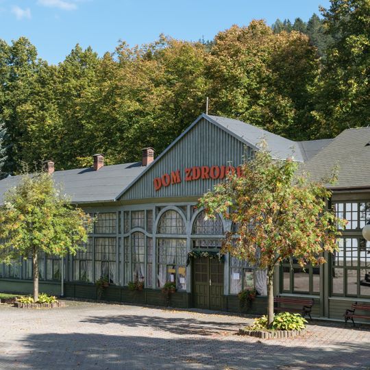 Spa House in Długopole-Zdrój