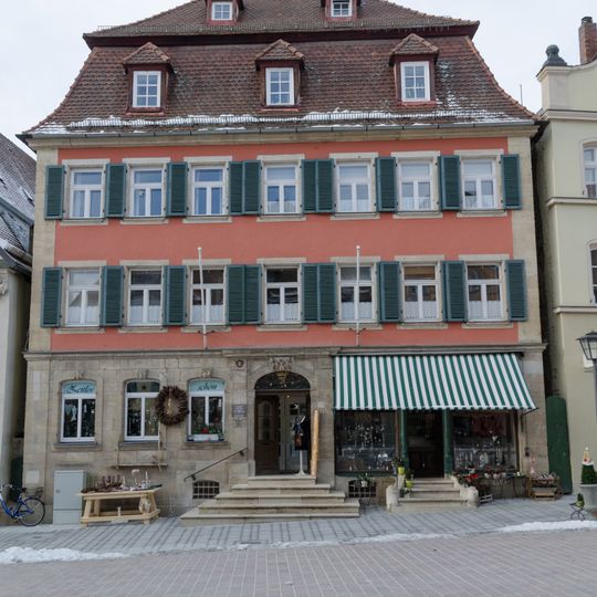 Marktplatz 8