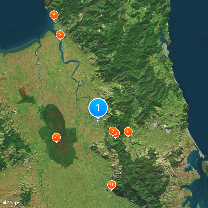 Botella gigante de Lemon & Paeroa Mapa