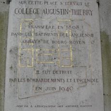 Abbaye de Bourg-Moyen