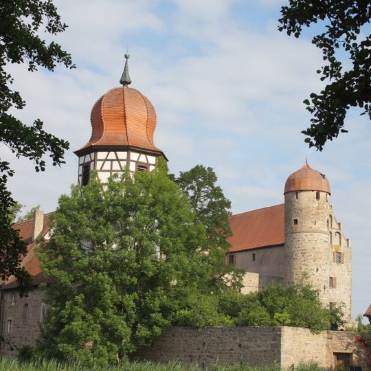 Ehemalige Schlosskapelle St. Stephan und Sebastian und evangelisch-lutherische Pfarrkirche, jetzt Pfarrsaal