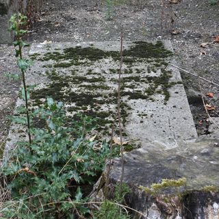 Grave of Saint-Lambert