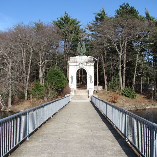 Island Grove Park National Register District