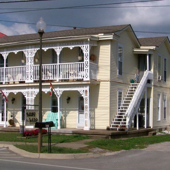 Henry J. Barnes House