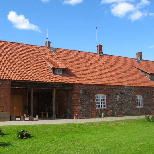 Mooste Manor