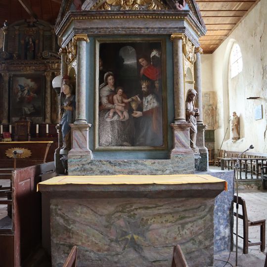 Groupe d'objets à Moutiers-au-Perche