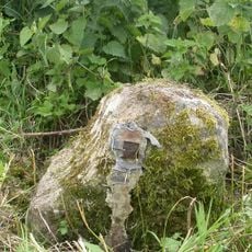 Milestone, Devizes Road; 130m E jcn A345 & one way section opp no 4