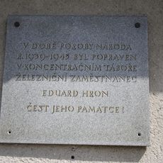 Pamětní deska Eduarda Hrona