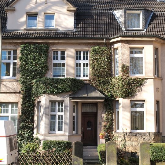 Wohnhaus Hermann-Löns-Straße 31