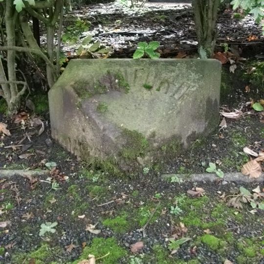 Milepost, Hill Foot, St Helens Road