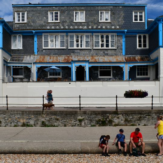 Nos 4 To 6 Including Front Retaining Wall