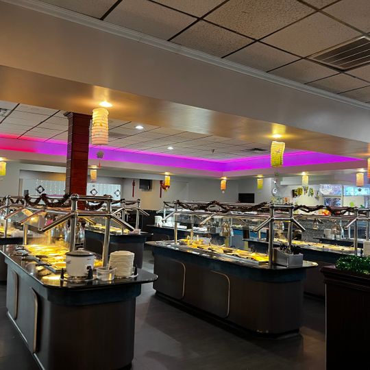 Royal Sushi Buffet