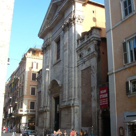 Santissimi Nomi di Gesù e Maria in via Lata