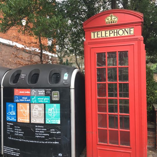K2 Telephone Kiosk