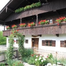 Bgm.-Tischner-Platz 4