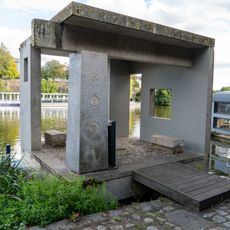 Plaque commémorative de la chaussée Barbin