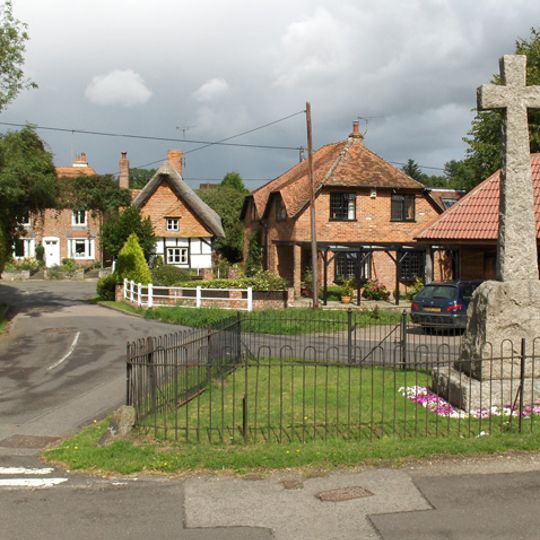 East Garston War Memorial and railings