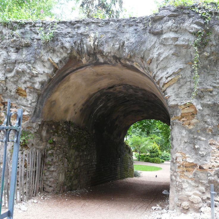 Périgueux amphitheatre
