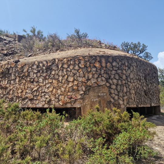 Búnquer al turó de Mont-roig