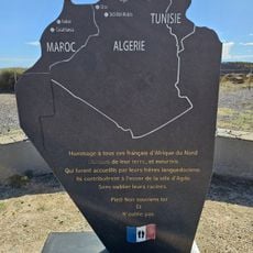 Hommage aux pieds-noirs