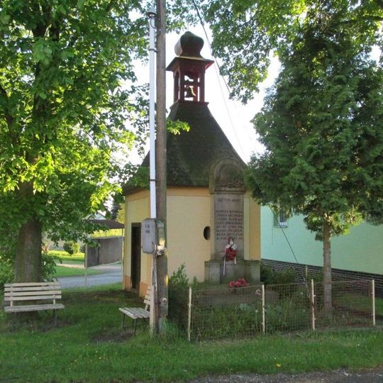 Kaple v Holovousech