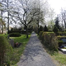 Cemetery Triptis