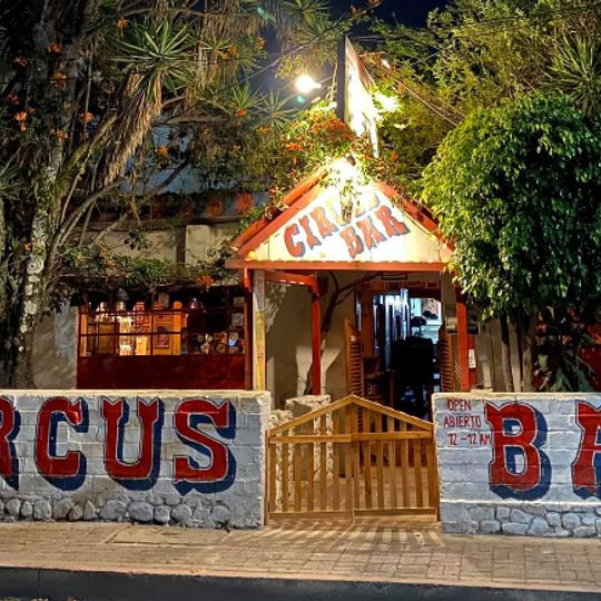 Circus Bar