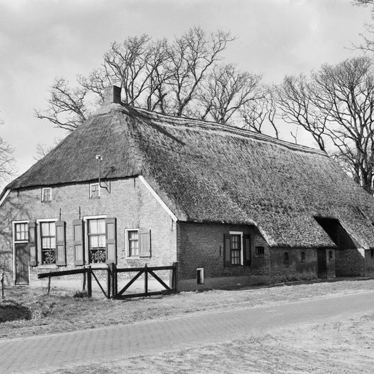 Dwingelerweg 25, Ansen