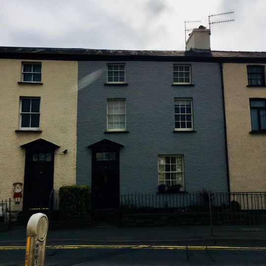 House, including attached railings