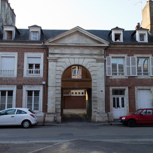 Maison, 16, 18 rue du Docteur-Degrenne