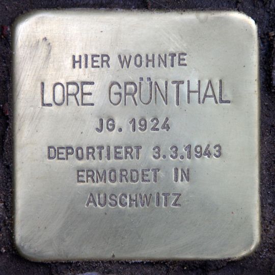 Stolperstein dedicated to Lore Grünthal