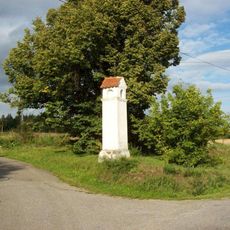 Boží muka východně od Lnářů