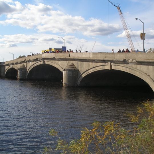 River Street Bridge